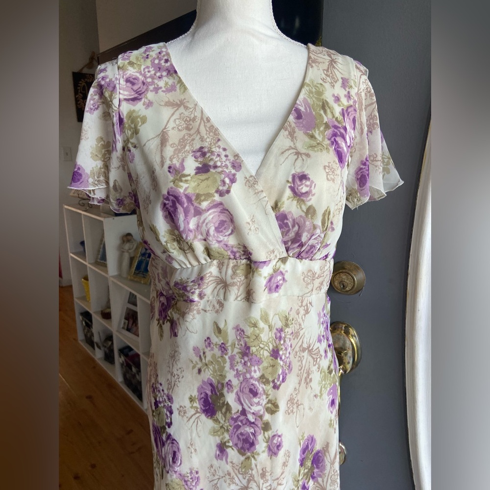 M.STUDIO Elegant Floral Maxi Dress - Cream and Purple